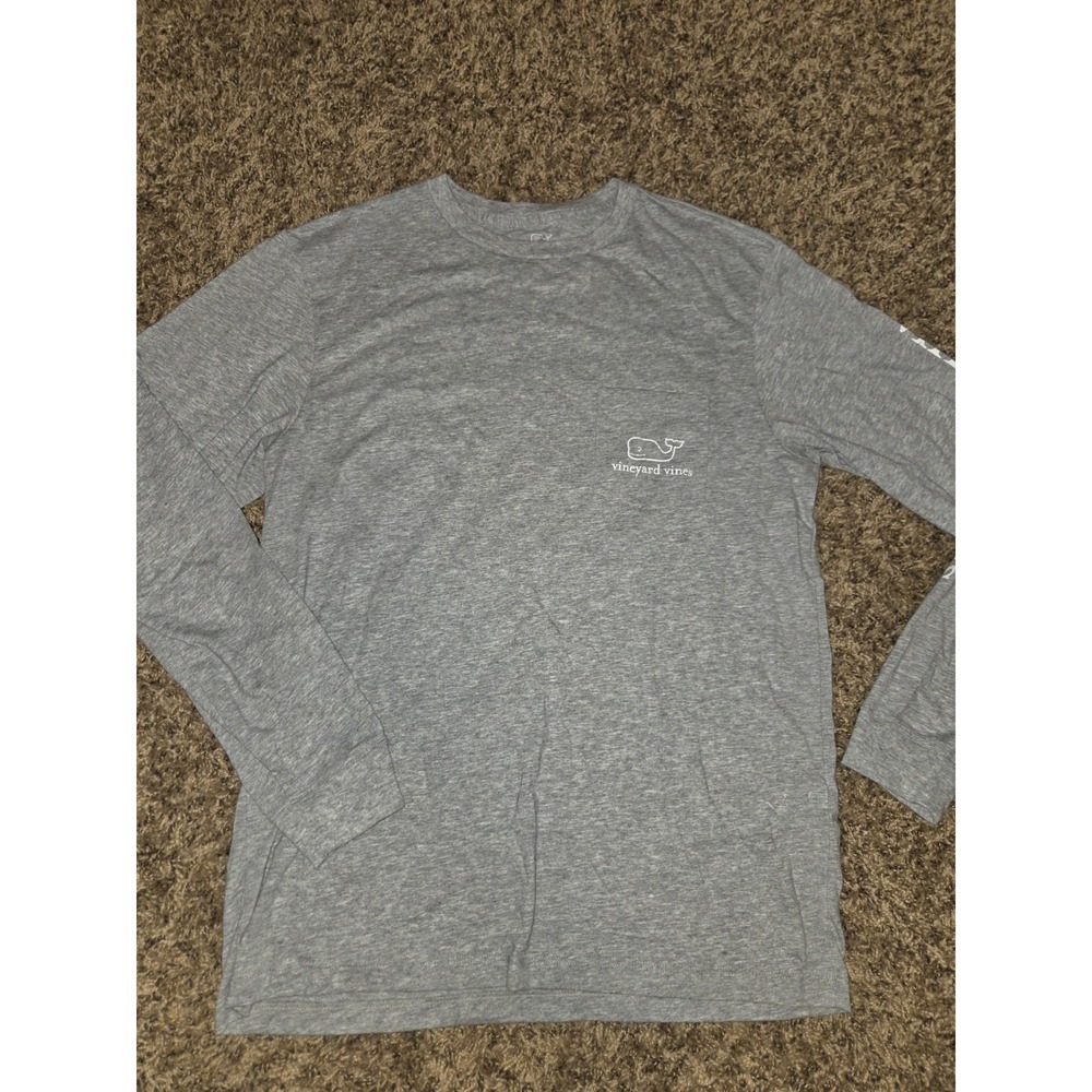 Vineyard Vines Men's Long Sleeved Grey T-shirt With Navy Whale Logo Size Small